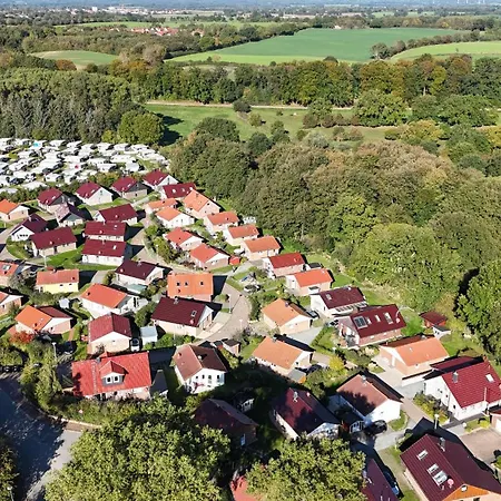 Suedstrand Haus 49 *